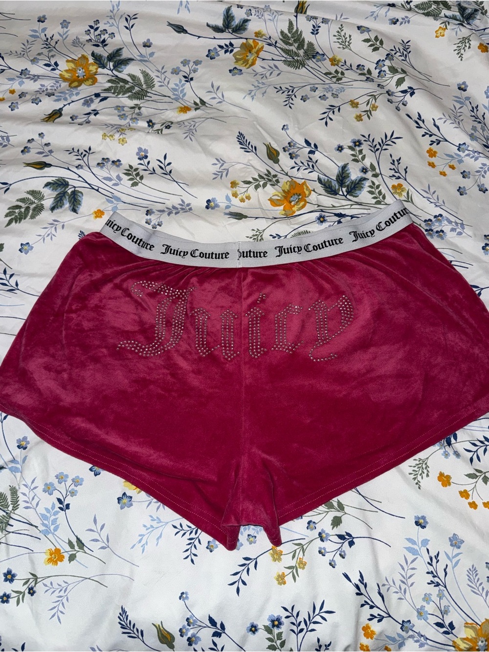 Juicy Couture Women's Velour Logo Lounge Shorts - pink